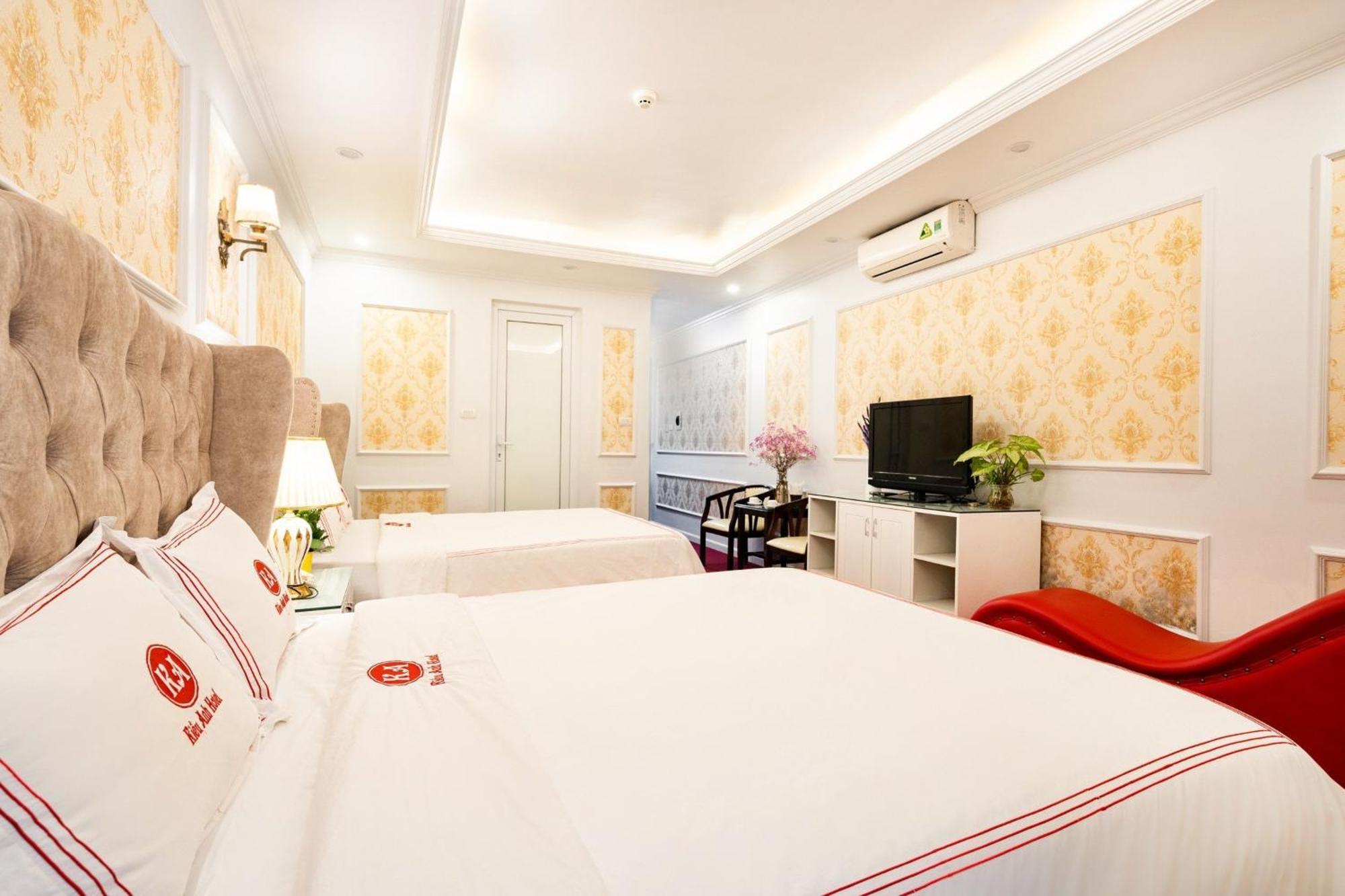 Kieu Anh Hotel - 81 Trung Kinh - By Bay Luxury ハノイ市 エクステリア 写真