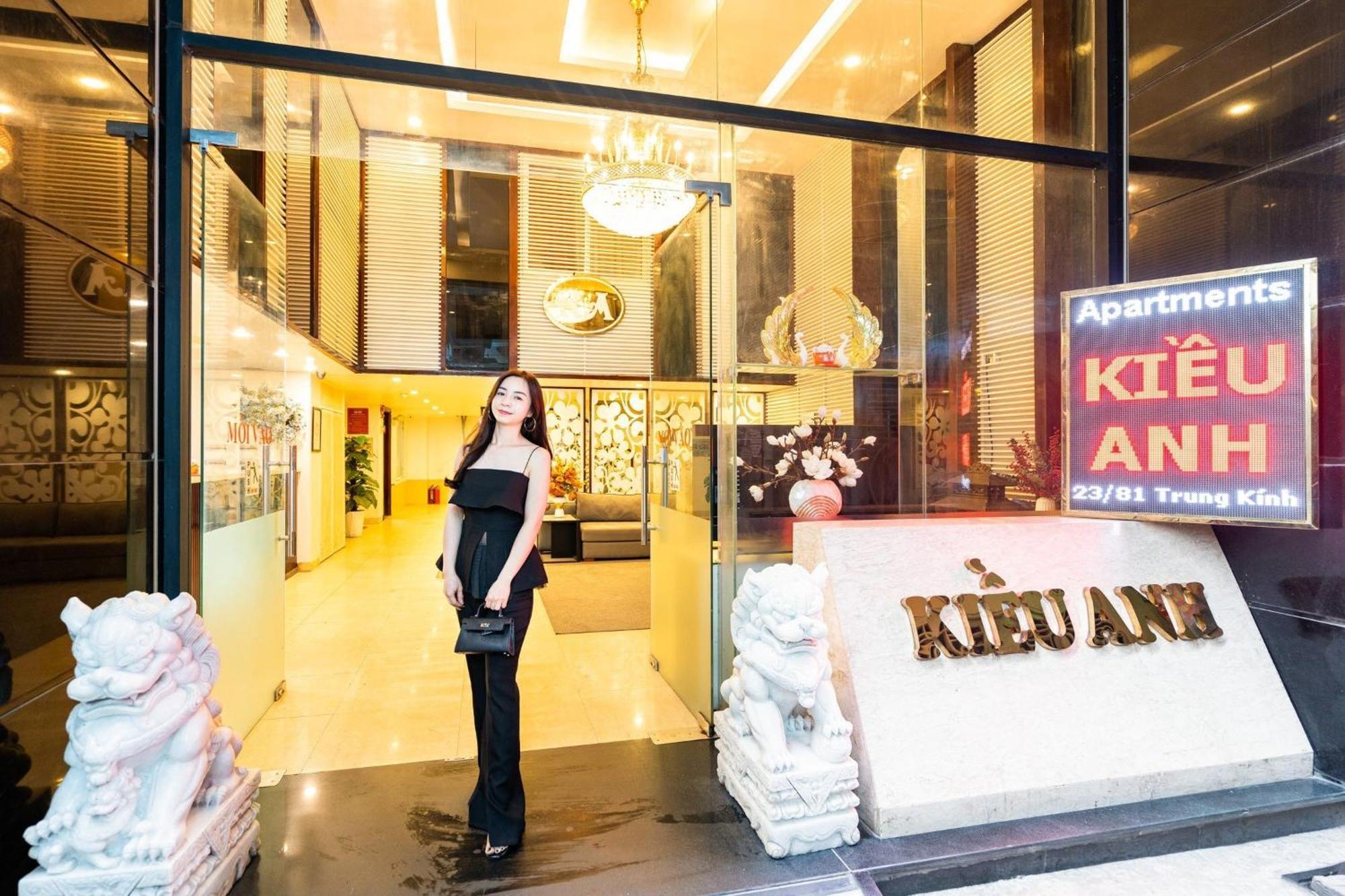 Kieu Anh Hotel - 81 Trung Kinh - By Bay Luxury ハノイ市 エクステリア 写真
