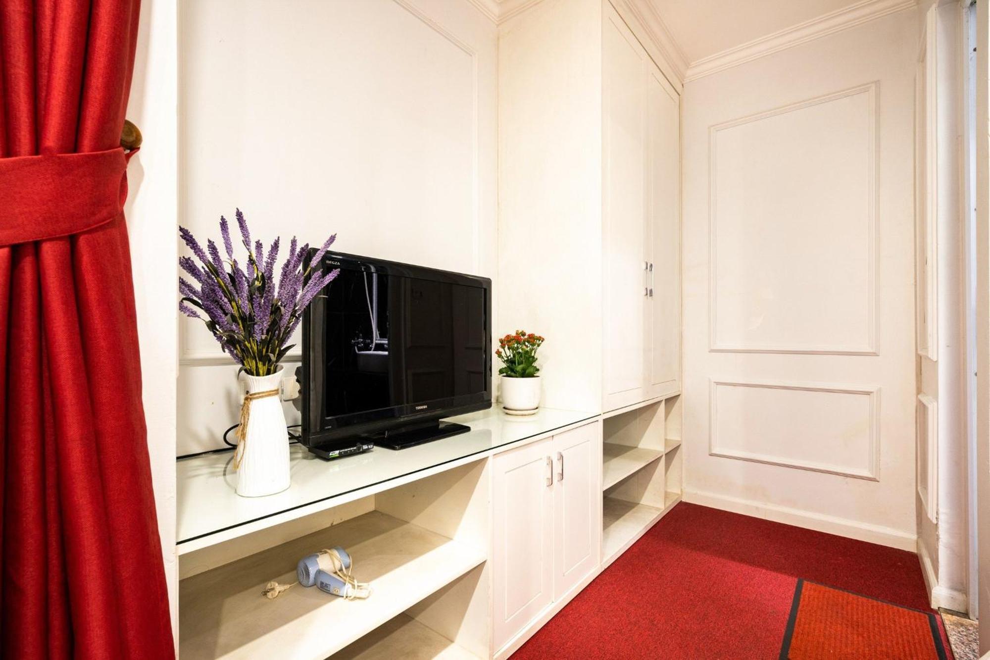 Kieu Anh Hotel - 81 Trung Kinh - By Bay Luxury ハノイ市 エクステリア 写真